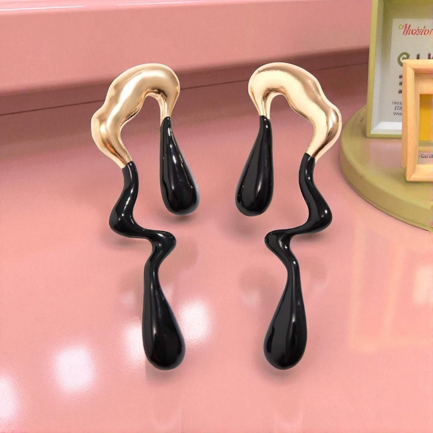 Abstract Drip Design Earrings in Black gold Trendy and Modern Look | gift for her,gifts for womens & gilrls