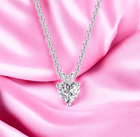 Silver Plated Love Shaped Solitaire Pendant with Link Chain for Women & Girls, Cubic Zircon Heart Pendant Locket (Silver)