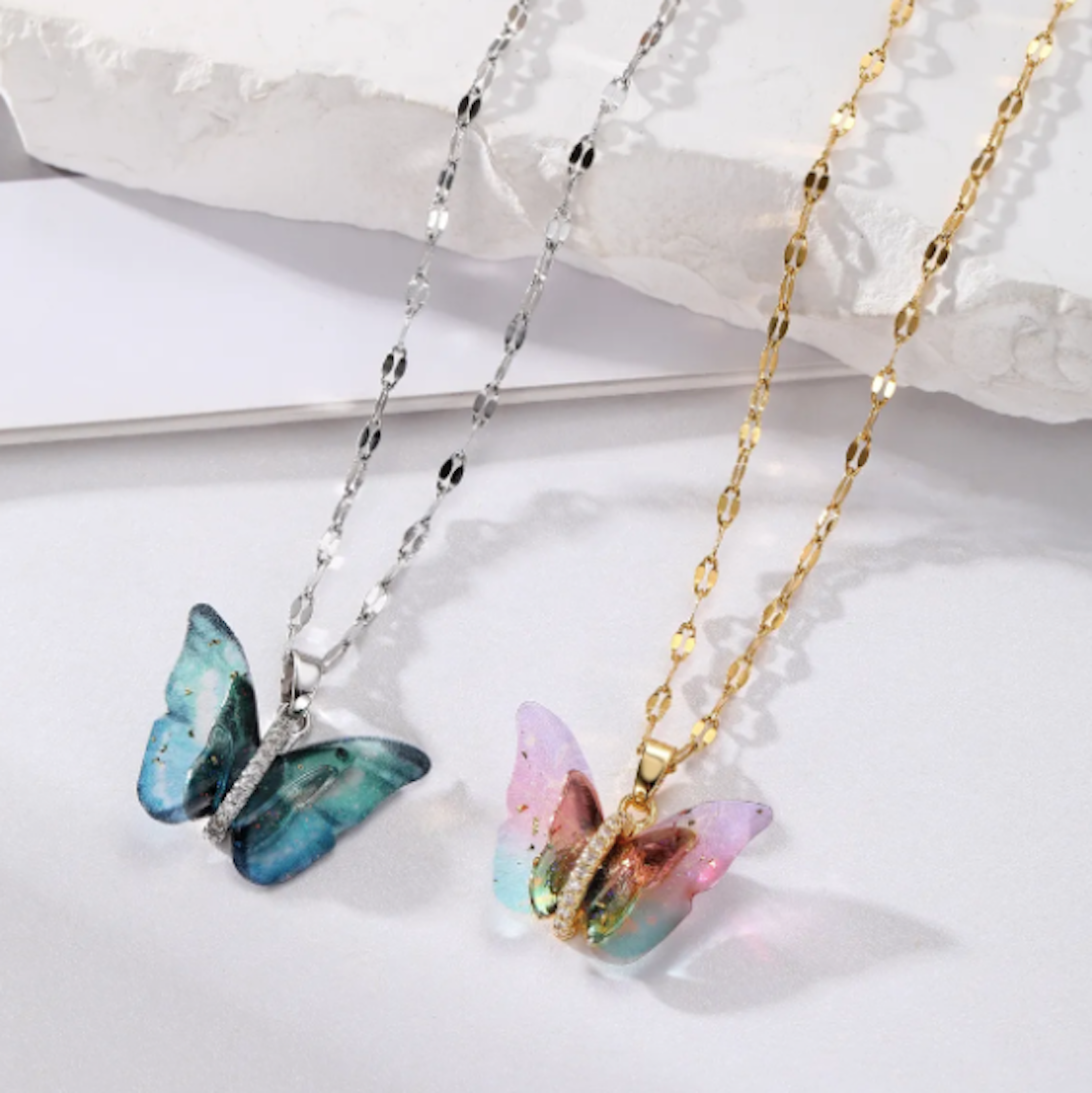 Elegant Gold Plated Butterfly Pendant with Link Chain, Cubic Zircon Pendant Chain Necklace for Women & Girls (Gold)