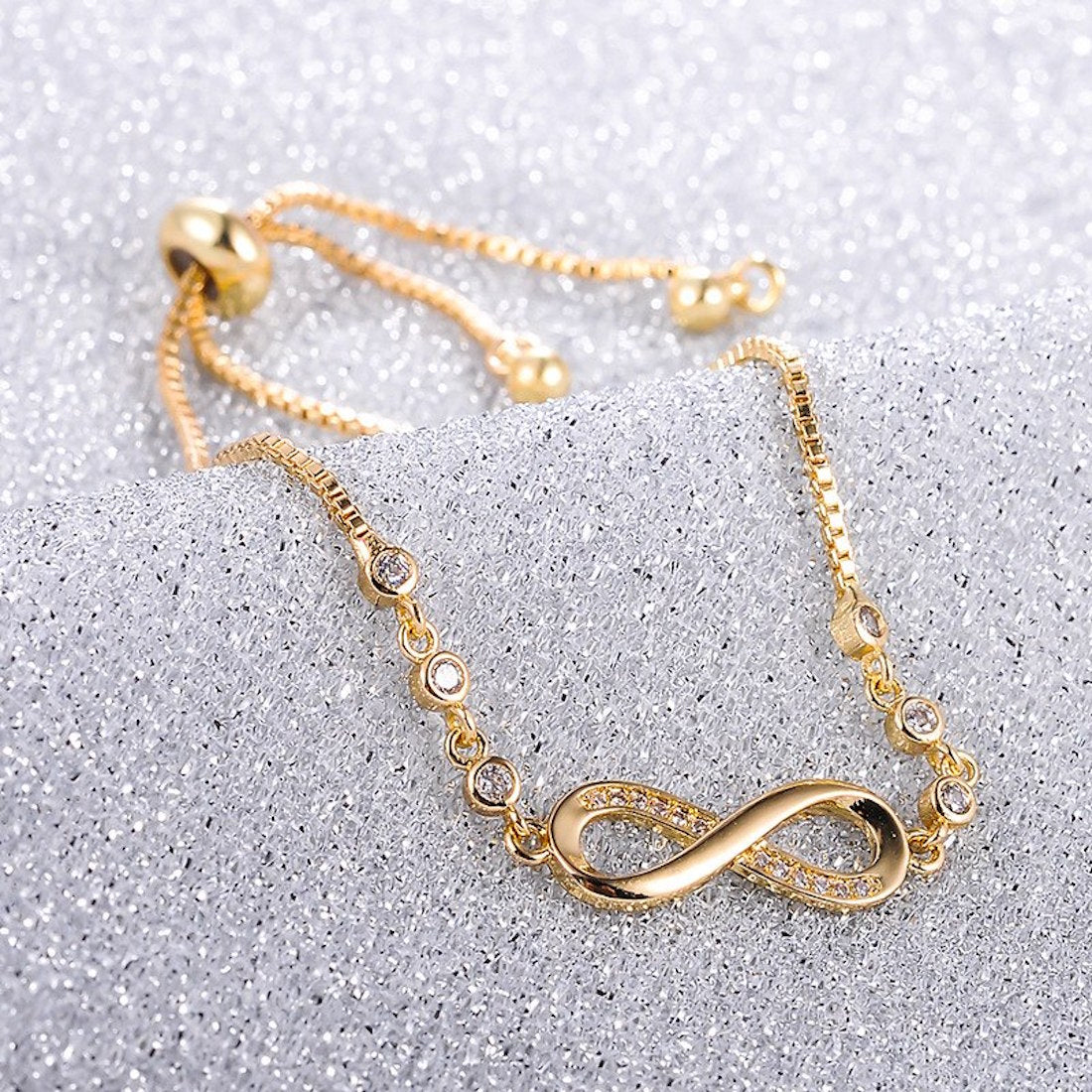 Nilu's Collection Copper Gold-plated Charm Bracelet